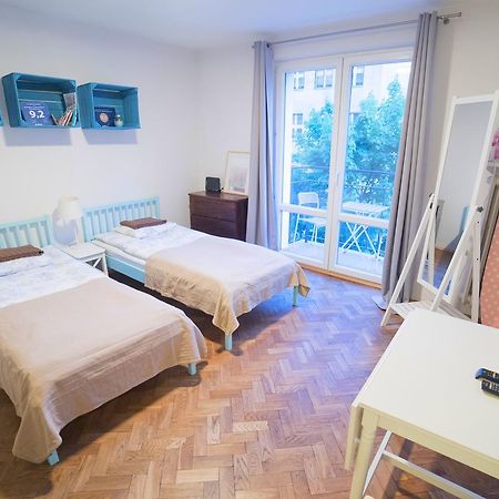 Koro De Varsovio - Apartament Ciasna 10 エクステリア 写真