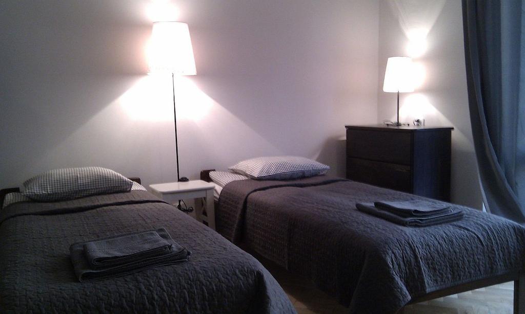 Koro De Varsovio - Apartament Ciasna 10 部屋 写真
